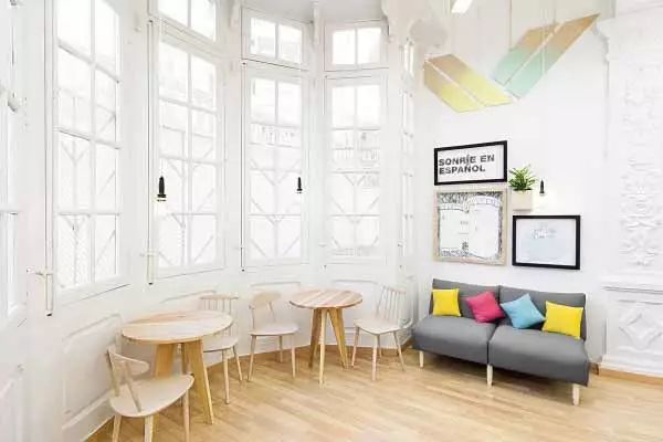 國外語言學(xué)校裝修設(shè)計欣賞